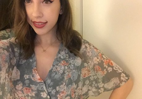 JackieMButler sexy actress picture