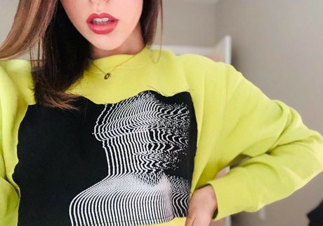 JackieMButler hd pornstar picture