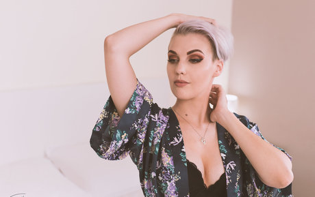 big tits midget onlyfans hot sex pic