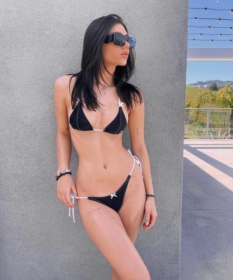 Madison Lewis model top archive