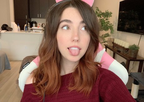 big tits milf onlyfans sexy nude photo