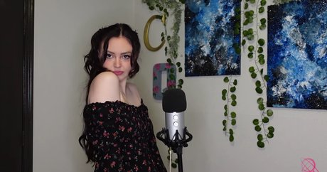 Quantum ASMR perfect actress photos