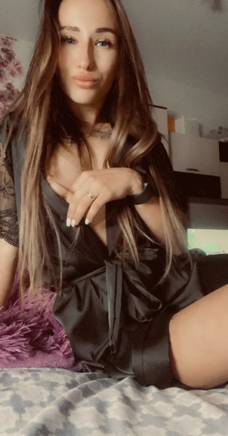 lady sonya nudes model photos