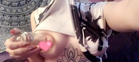 Kepitasecrett pornstar exclusive image