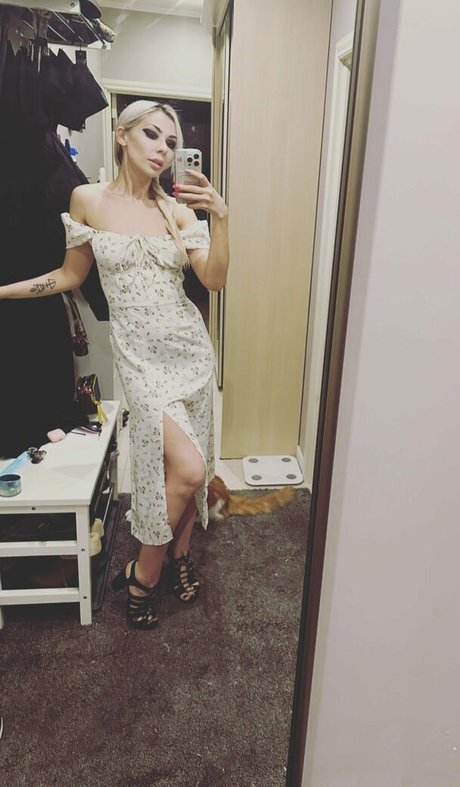 Ai Mori star exclusive gallery