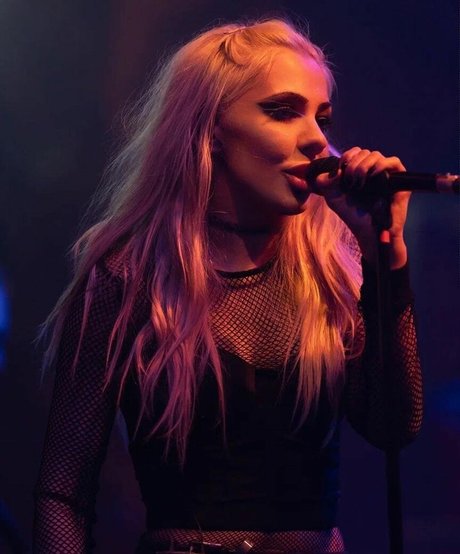 Ai Mori high quality model img