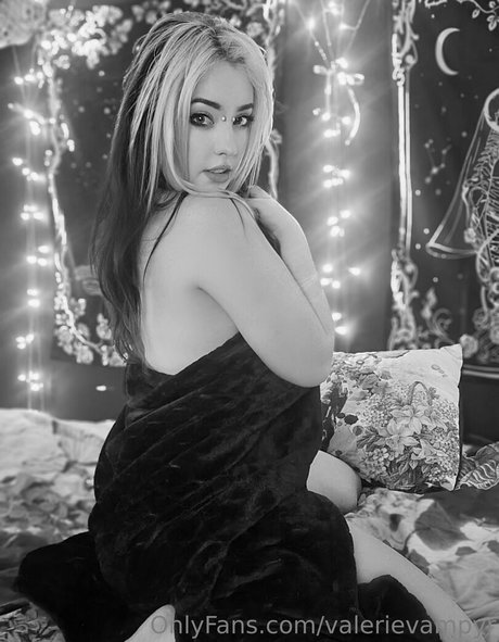 ValerieVampyr Profile pic