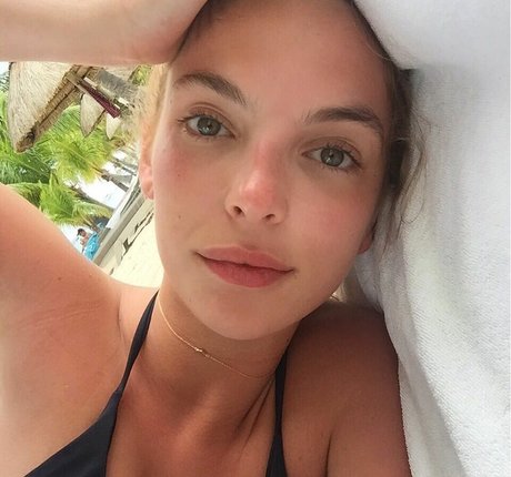 Jodie Comer sex star images