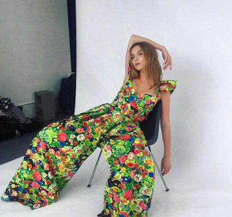 Jodie Comer exclusive pornstar gallery