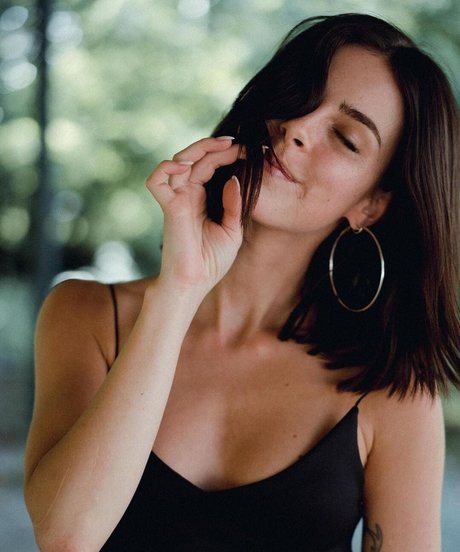 Lena Meyer Landrut model naked picture