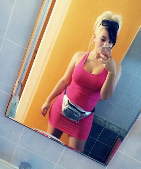 tinkonlyfansxo art star images