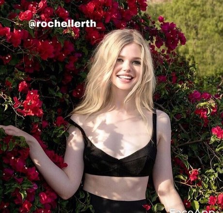 Teagan Croft perfect model galleries