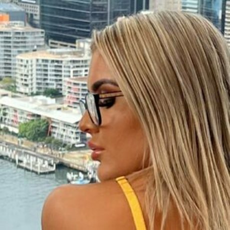 twerkariana star hd pic