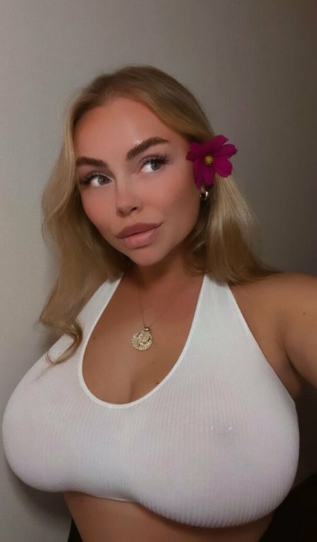 curly ebony onlyfans hot sexy img