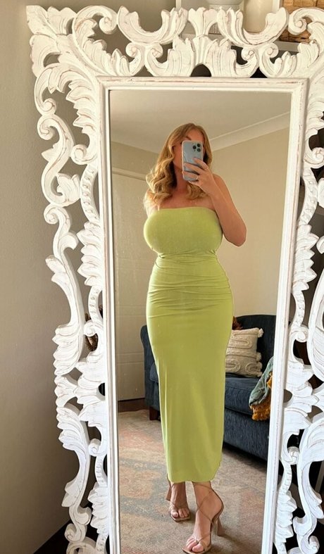 thick ebony onlyfans naked images