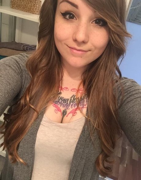 Missrage hd pornstar photos