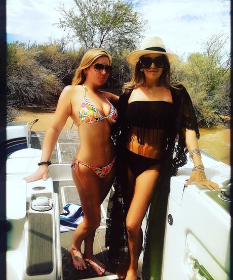 Brandi Passante model erotic image