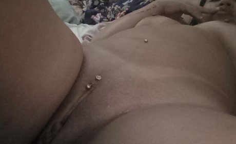 guimaraess1__ pornstar erotic photo