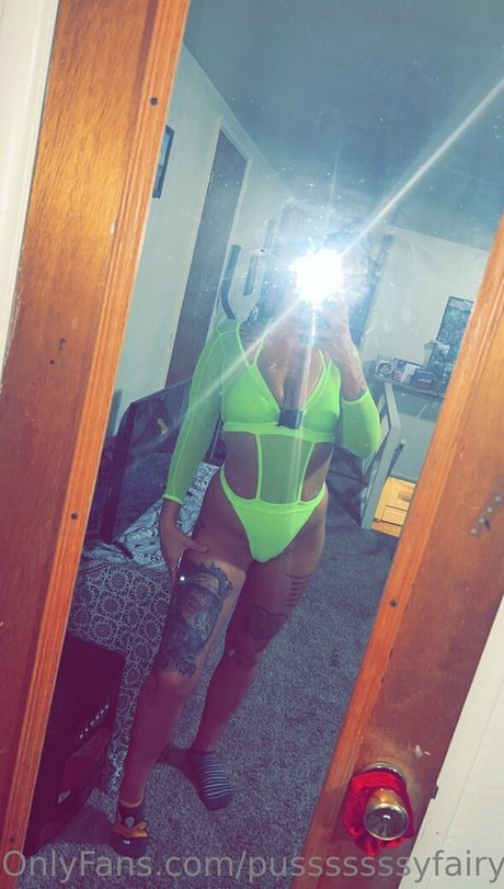 pusssssssyfairyyy model pornographic picture
