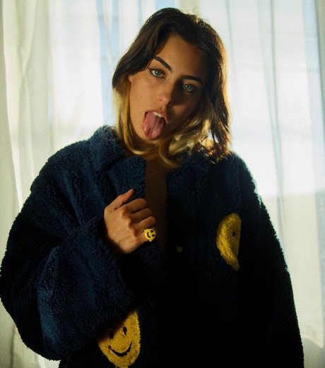 blowbang onlyfans beautiful porn photo