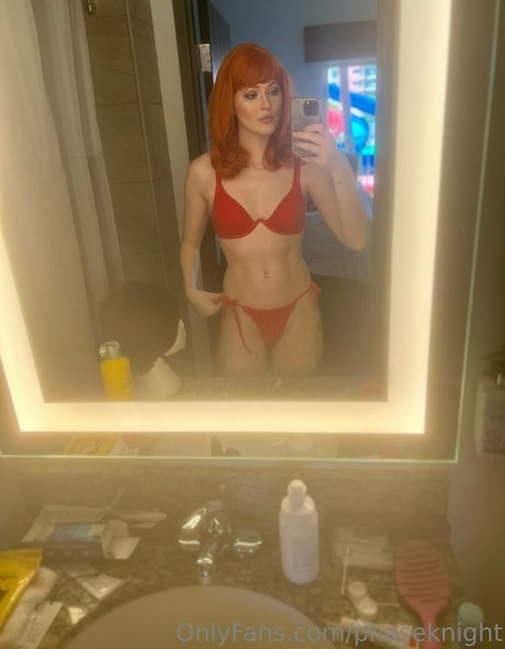 Phaseknight erotic pornstar img