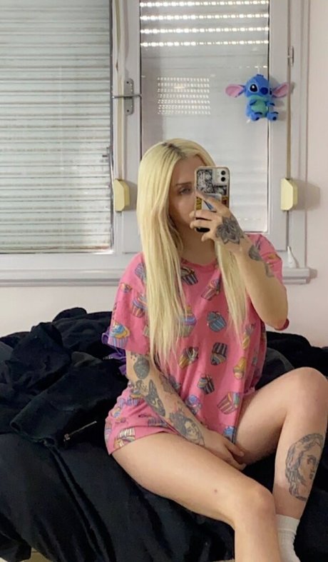 Elif Filyos pornographic model photos