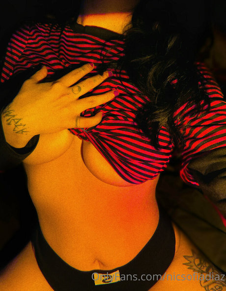 Nicsofiadiaz nice pornstar photos