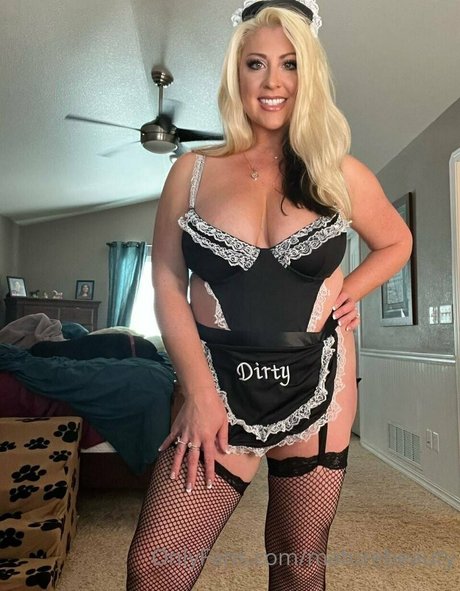 hot milf onlyfans hot nude pics