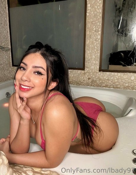 lbady97 model nudes image