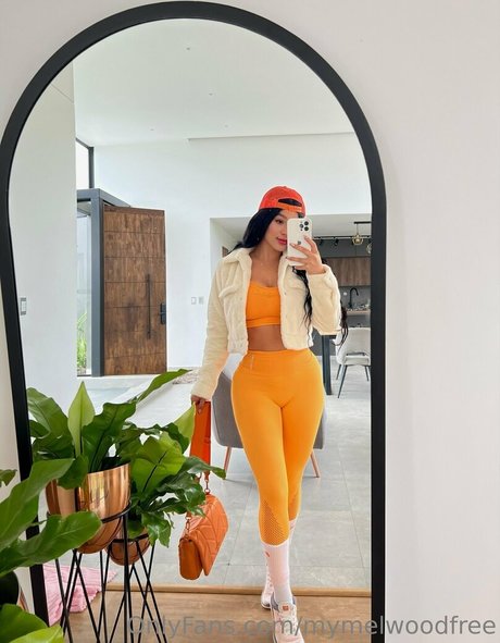 mymelwoodfree model pornographic photo