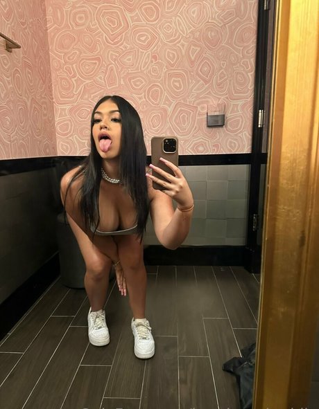 honduranbaddie model art photo