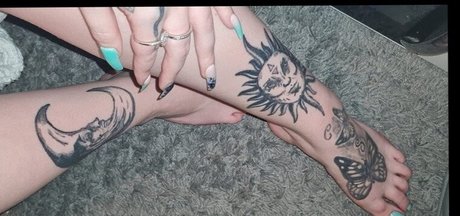 toesandtattsxo pornstar sex pics