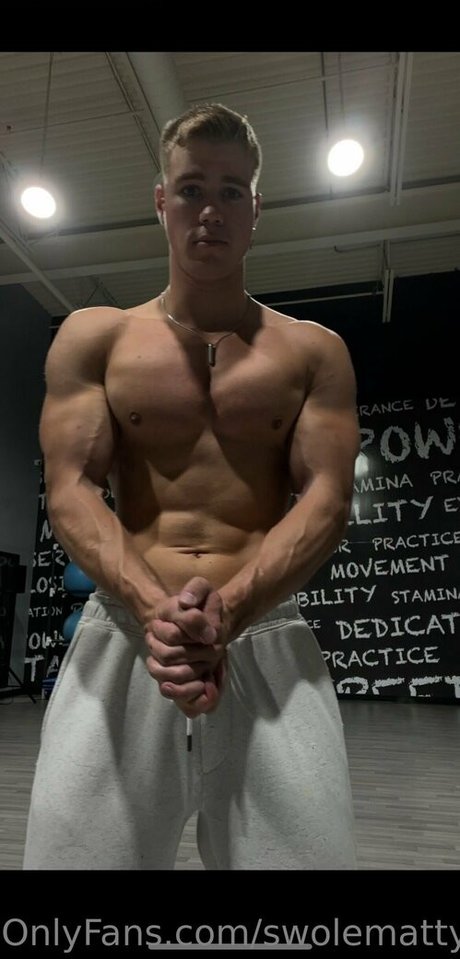swolemattyy adult star photo