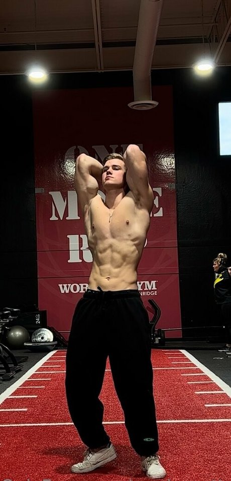 swolemattyy free pornstar gallery