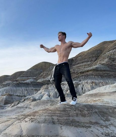 swolemattyy model perfect pictures