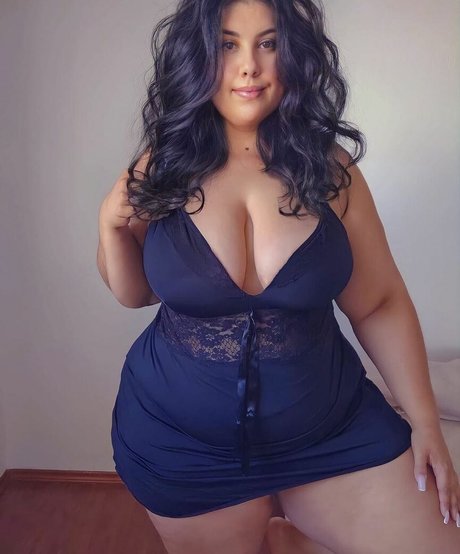 Bianca Novaes model pretty picture