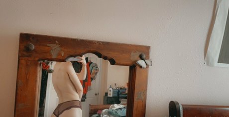 scarlethartt444 exclusive model gallery