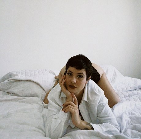 Marceli Cardozo model nude img