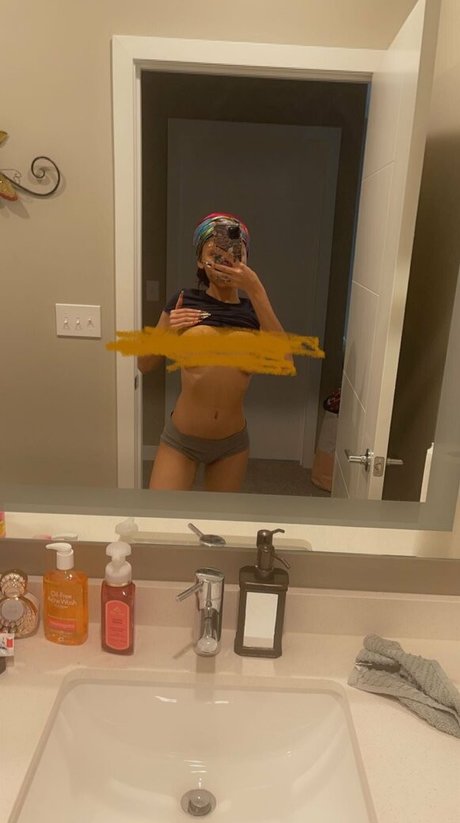 cutiewet pretty model images