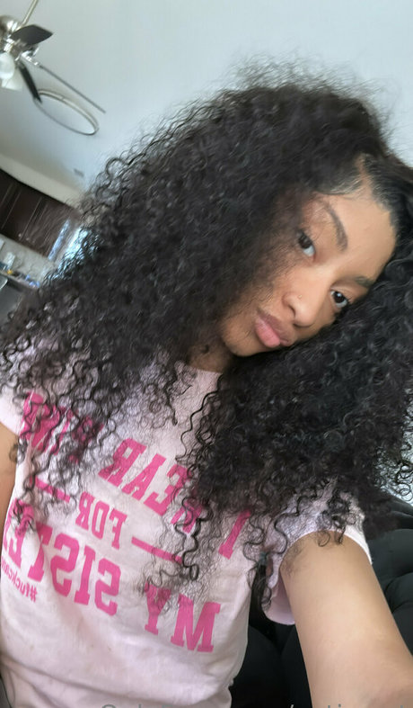 cutiewet model pornographic photos