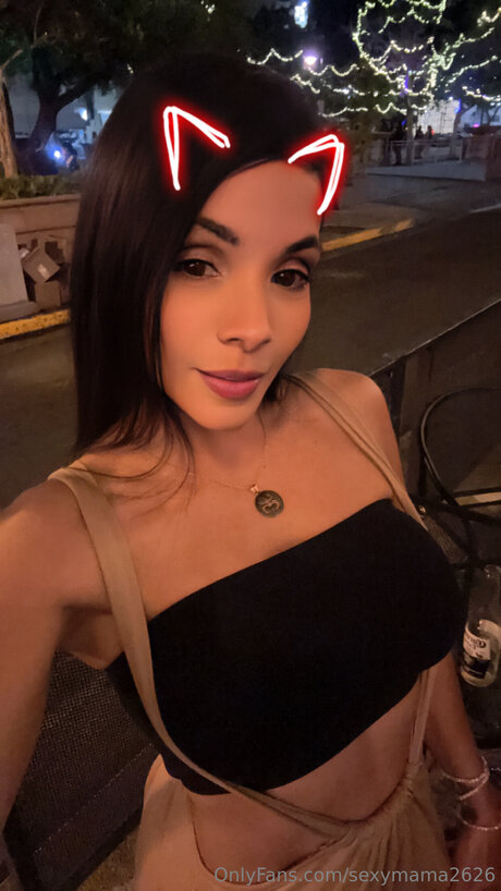 asian girlfriend onlyfans erotic photos