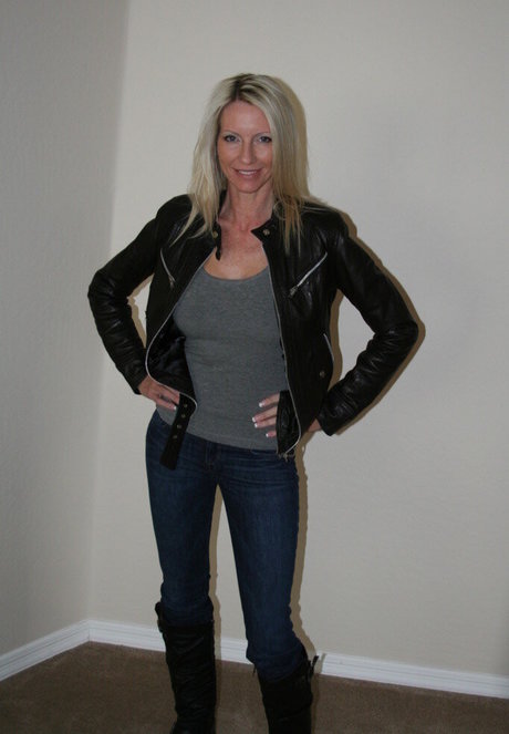 blue hair onlyfans hot sex photo