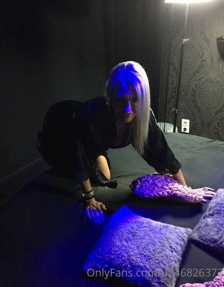 Emma Starr star best photo