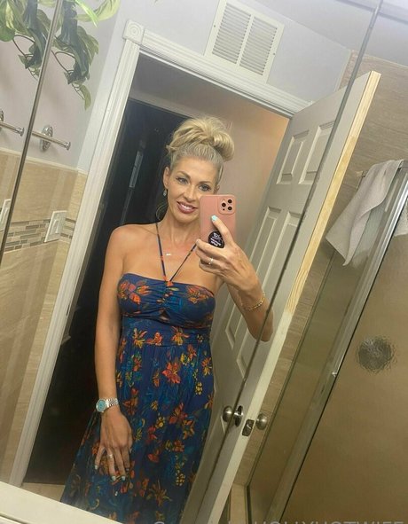 teen ladyboy onlyfans art porn photos