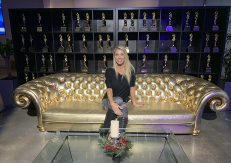 hollyhotwife star hot image