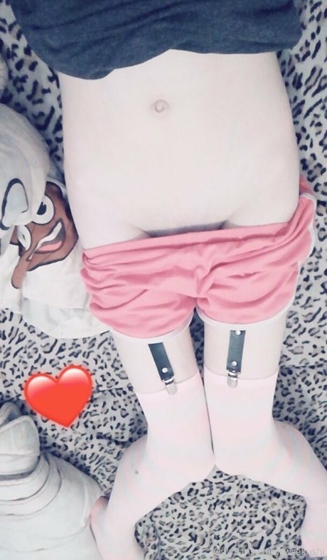 emster6969 free model galleries