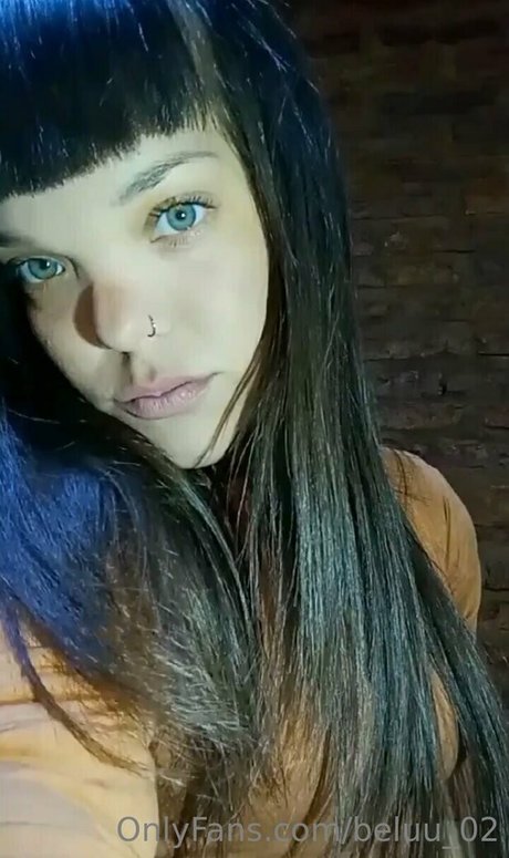 beluu 02 sexy actress photos