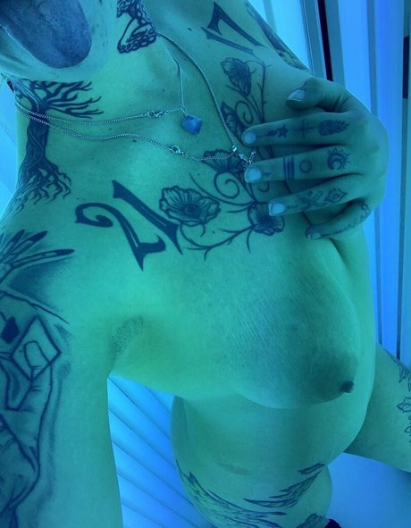 aliciaa starchild model art pics