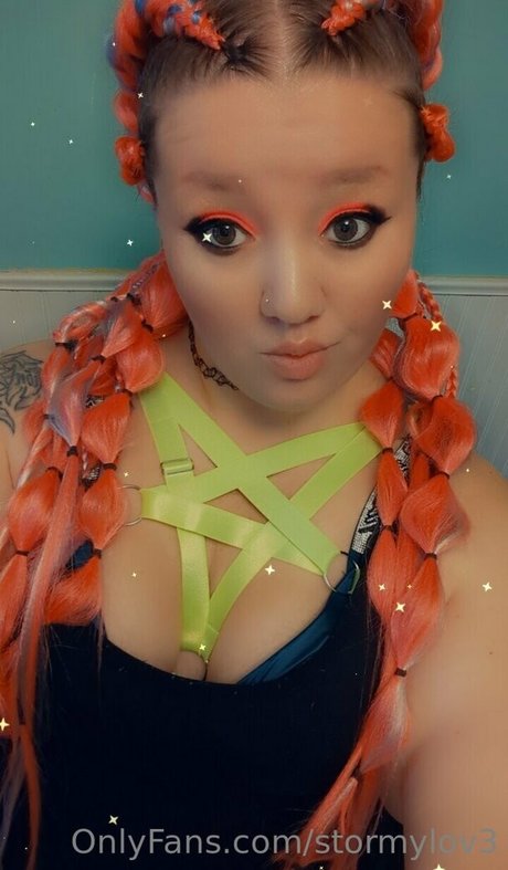 stormylov3 model erotic photos