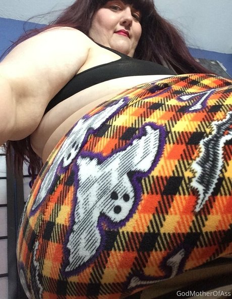 godmotherthegreatfree nude actress pics